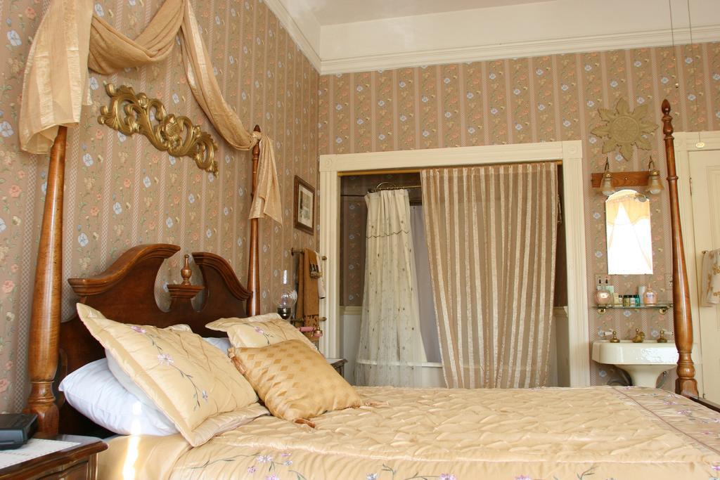 Bed and Breakfast Power'S Mansion Оберн Экстерьер фото